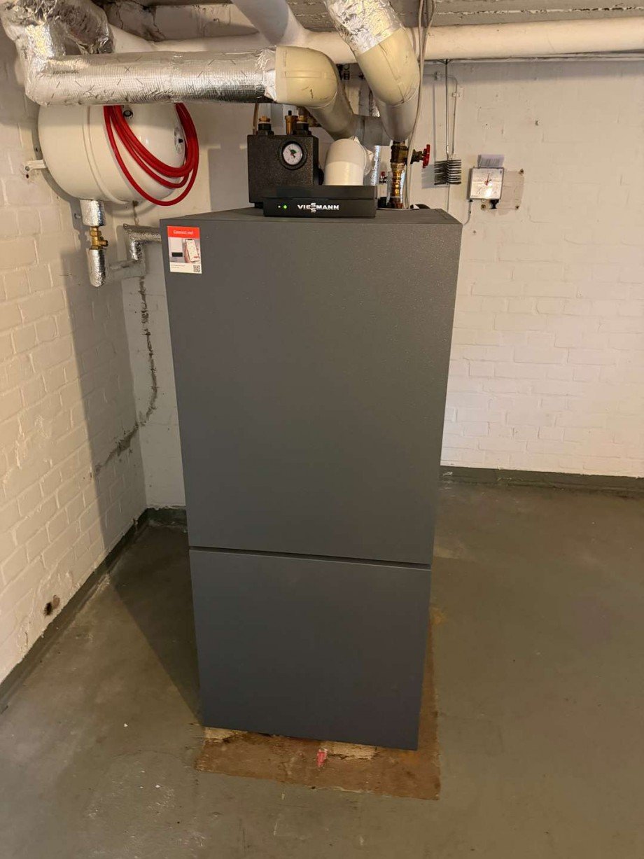 Neue VIESSMANN Heizung Doppelhaush�lfte Krefeld