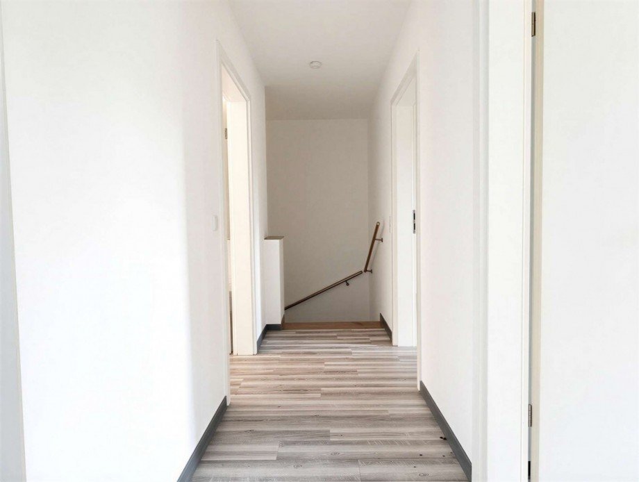 Flur OG Doppelhaush�lfte Krefeld