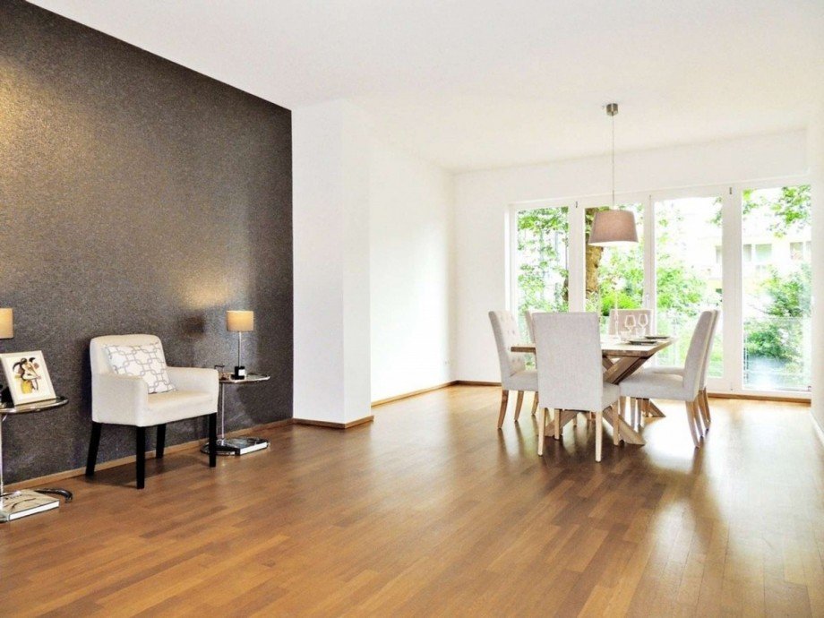Wohn-/Esszimmer Wohnung D�sseldorf
