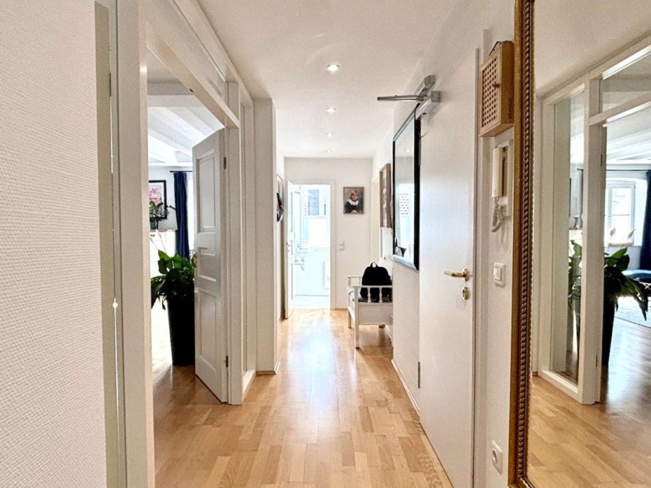 Flur / Eingangsbereich Wohnung Krefeld