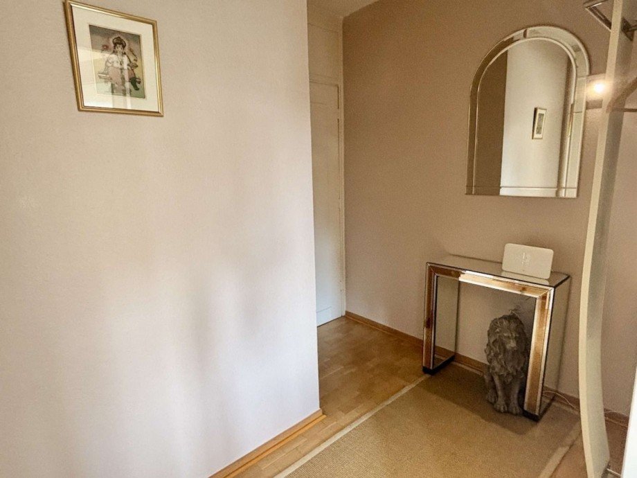 Flur Etagenwohnung D�sseldorf