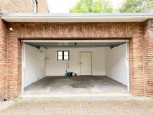 Garage Attraktive Doppelhaush�lfte in Krefeld-Oppum