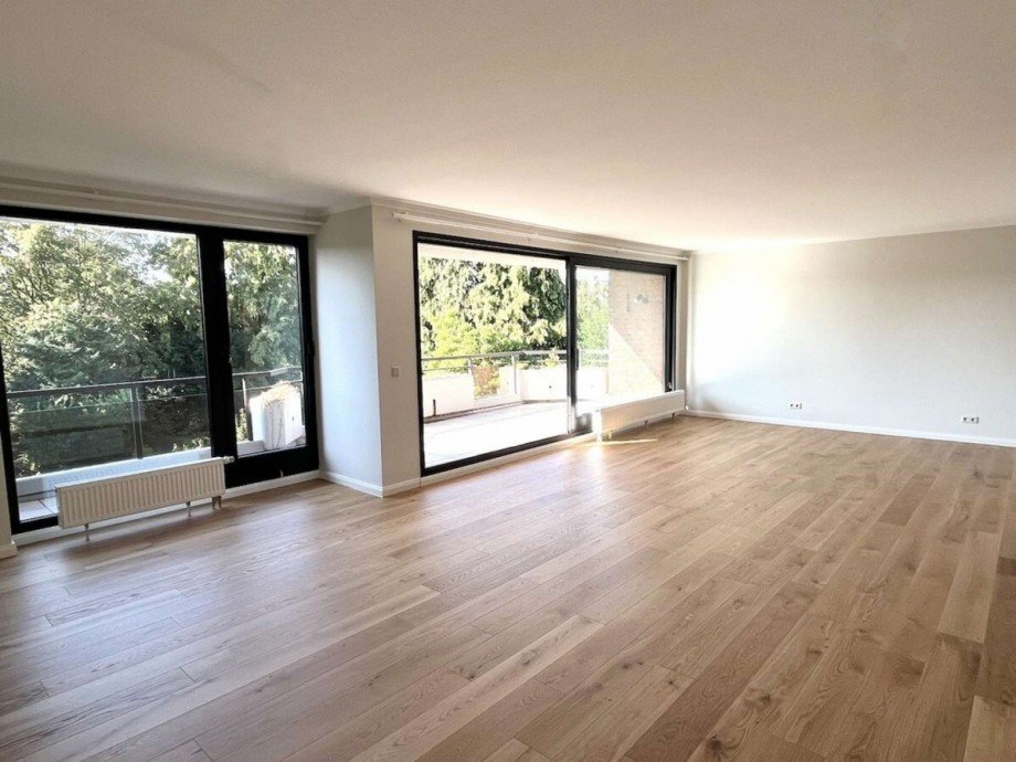 Wohn-/Essbereich Etagenwohnung D�sseldorf