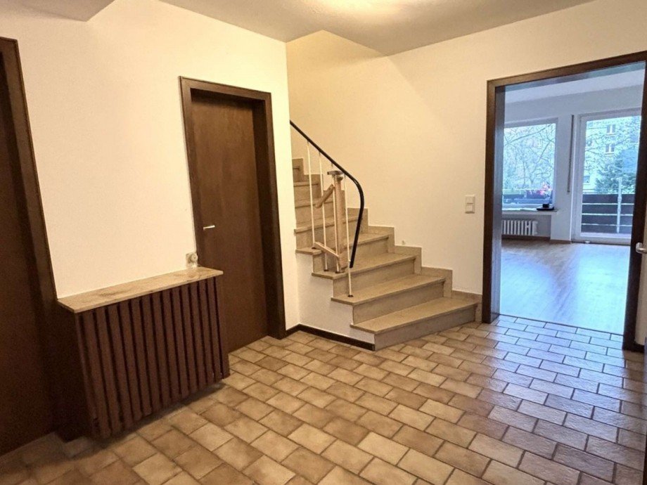 Diele (1. OG) Maisonettewohnung D�sseldorf