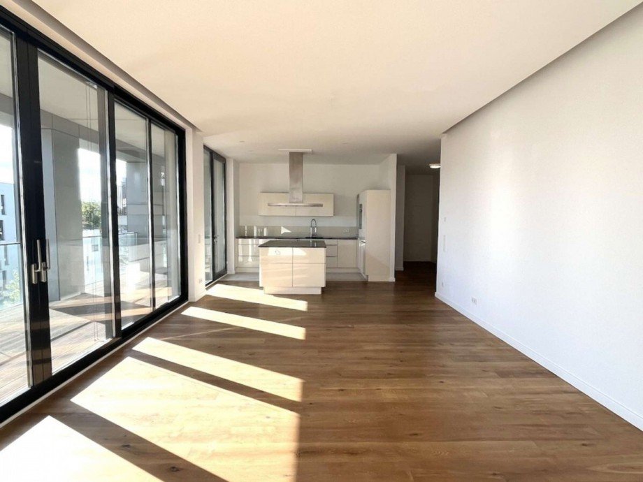Wohn-/Esszimmer Etagenwohnung D�sseldorf