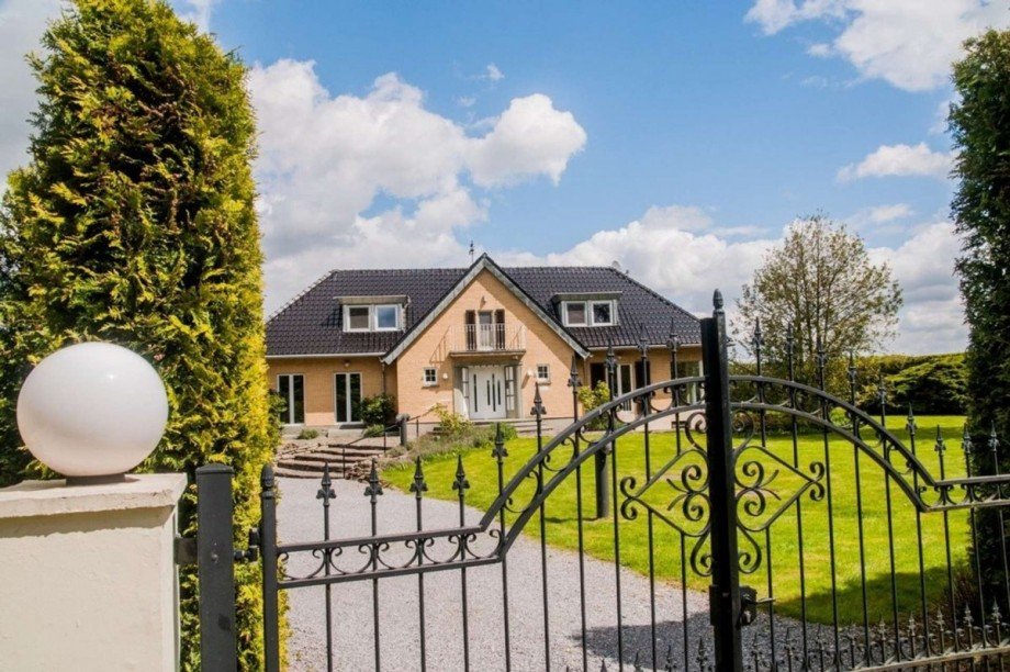 Vorderansicht Einfamilienhaus Viersen