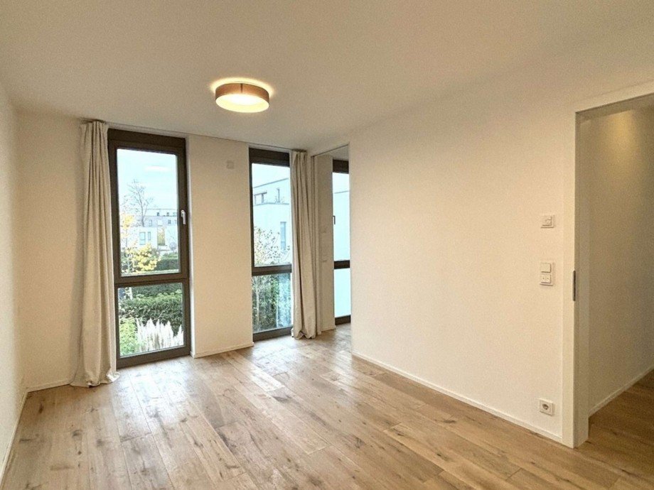 Elternschlafzimmer Doppelhaush�lfte D�sseldorf