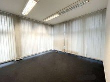 B�ro Top Praxis- / B�ro- / Gewerbefl�che in MG-Giesenkirchen
