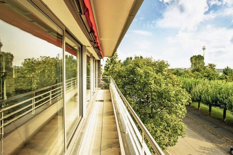  D�sseldorf Etagenwohnung Panorama-Rheinblick in D�sseldorf-Oberkassel