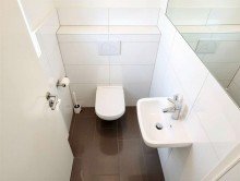 G�ste WC Attraktive Doppelhaush�lfte in Krefeld-Oppum
