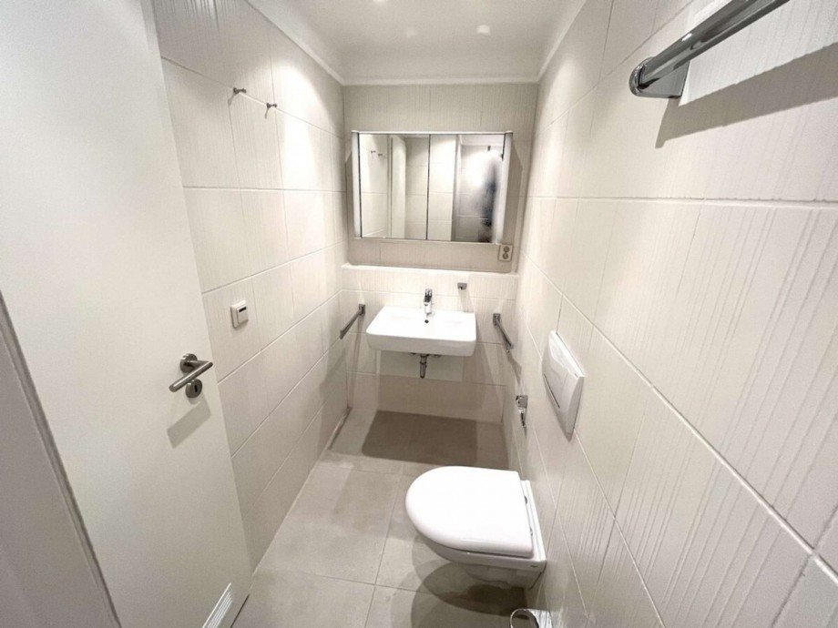 G�ste WC / Dusche Etagenwohnung D�sseldorf