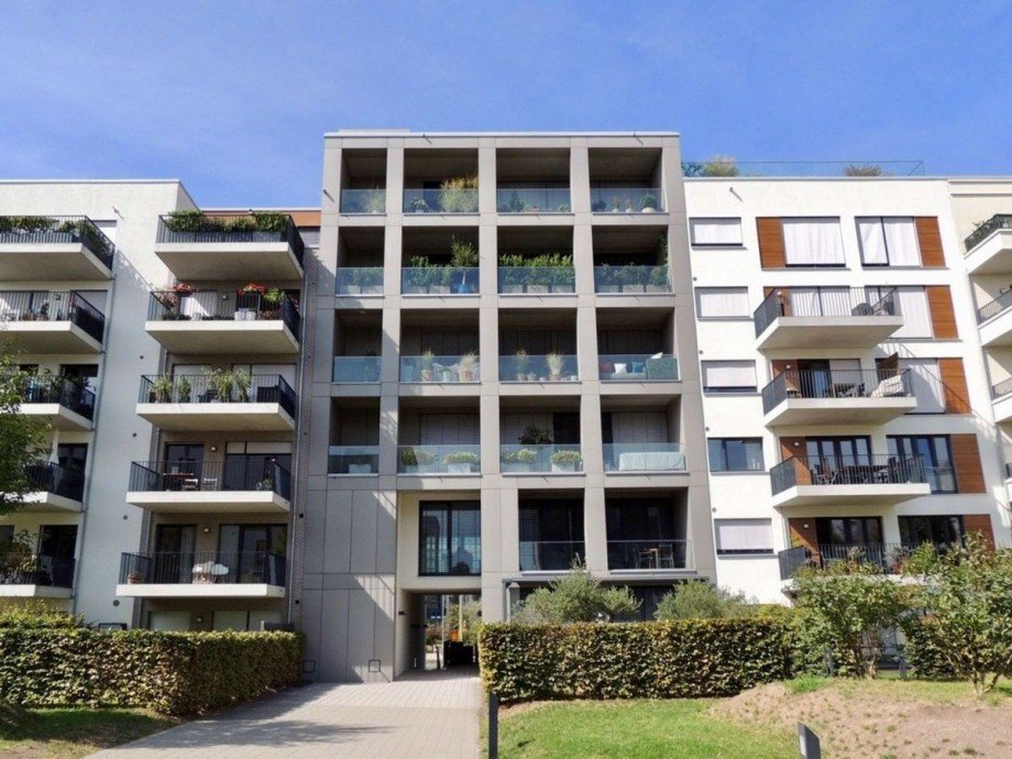 Hinteransicht Etagenwohnung D�sseldorf