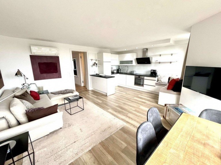  D�sseldorf Etagenwohnung Hochwertig m�blierte Wohnung in bevorzugter Lage von D�sseldorf-Oberkassel