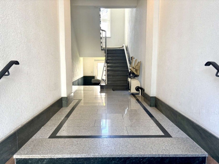 Hausflur Etagenwohnung D�sseldorf