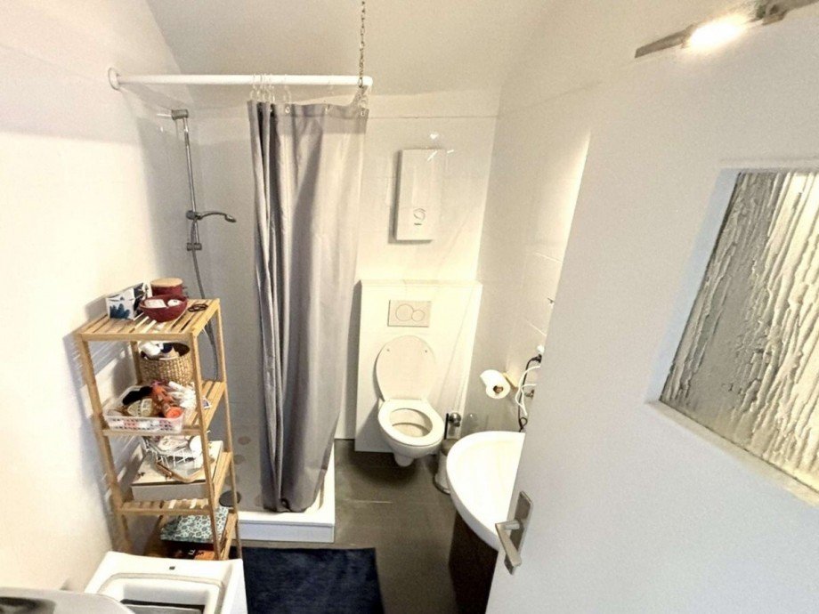 B�der Wohn- / Gesch�ftshaus D�sseldorf