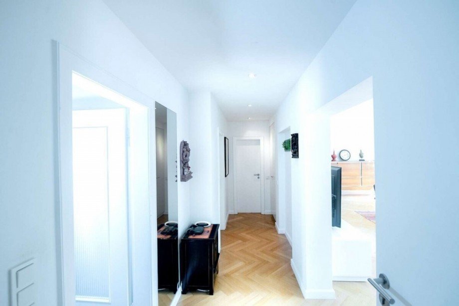Flur 1. OG Zweifamilienhaus D�sseldorf
