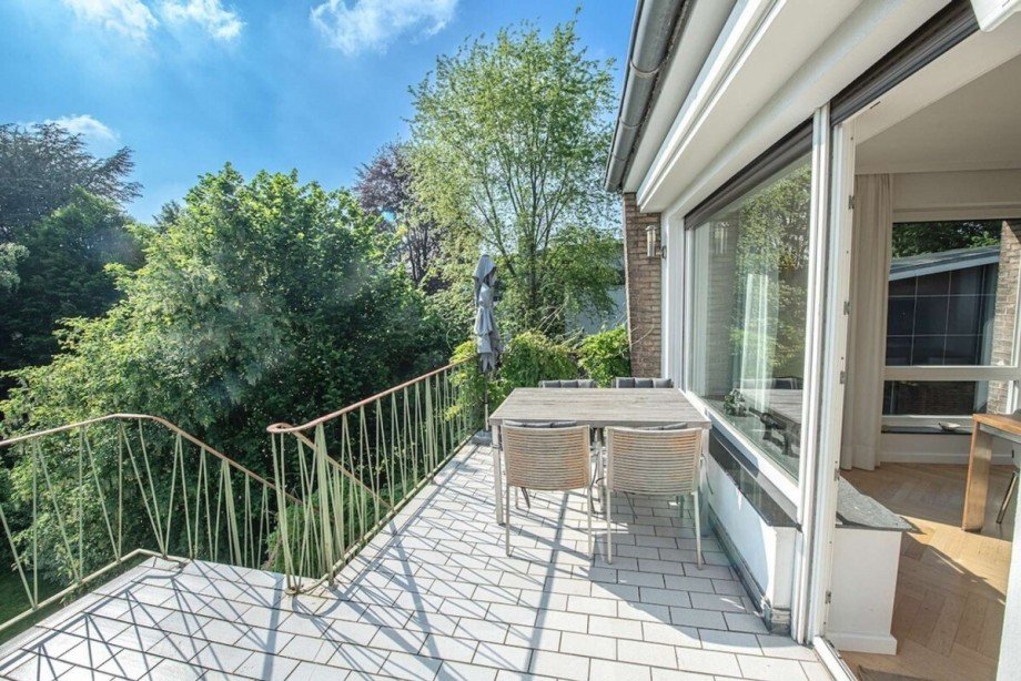 Terrasse 1. OG Zweifamilienhaus D�sseldorf