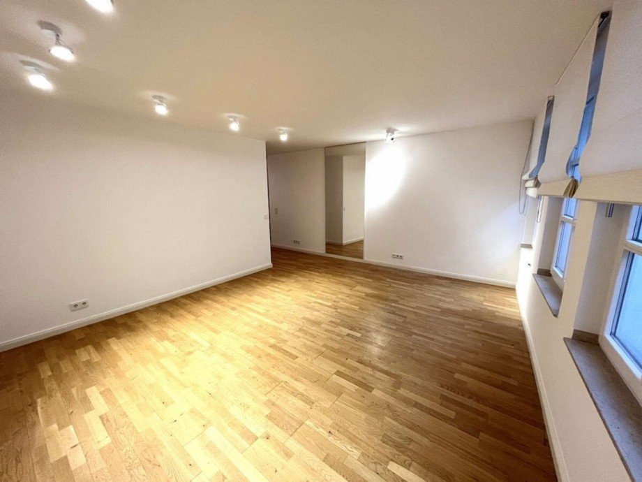Wohnzimmer Etagenwohnung D�sseldorf