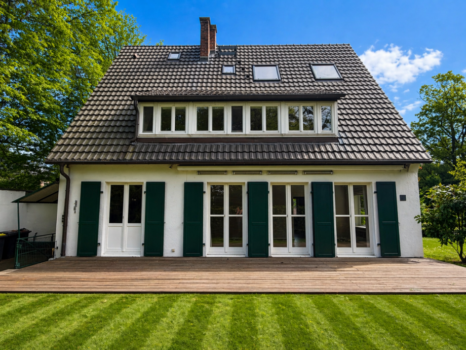 Gartenansicht Einfamilienhaus Meerbusch