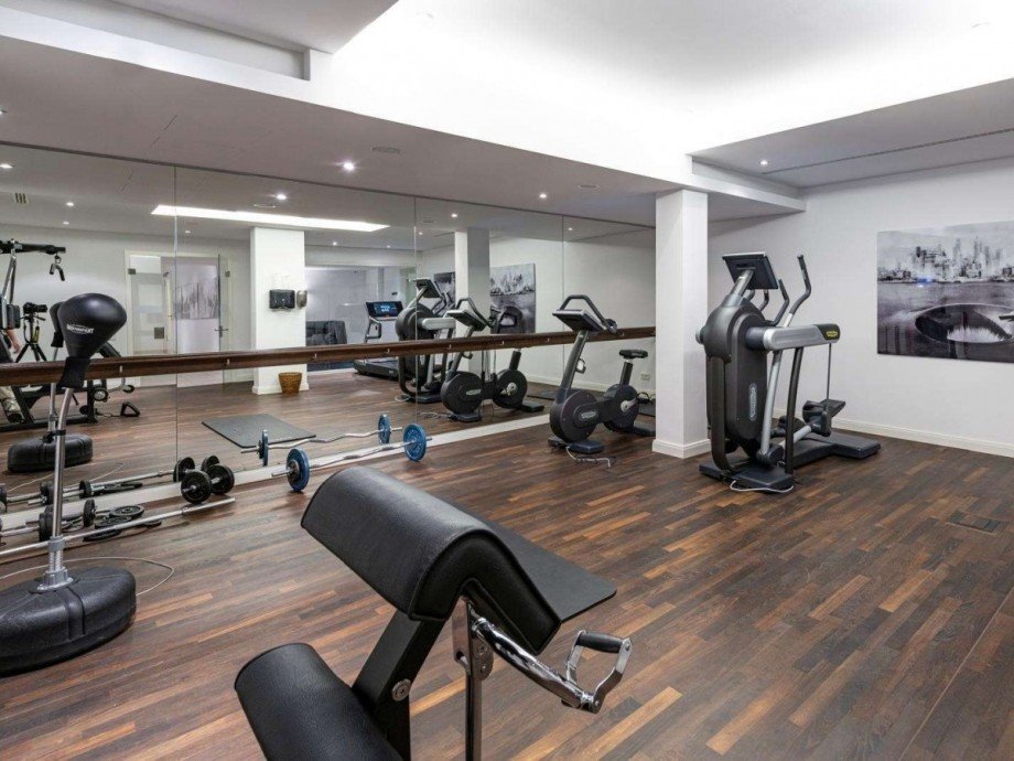 Fitnessstudio Etagenwohnung D�sseldorf