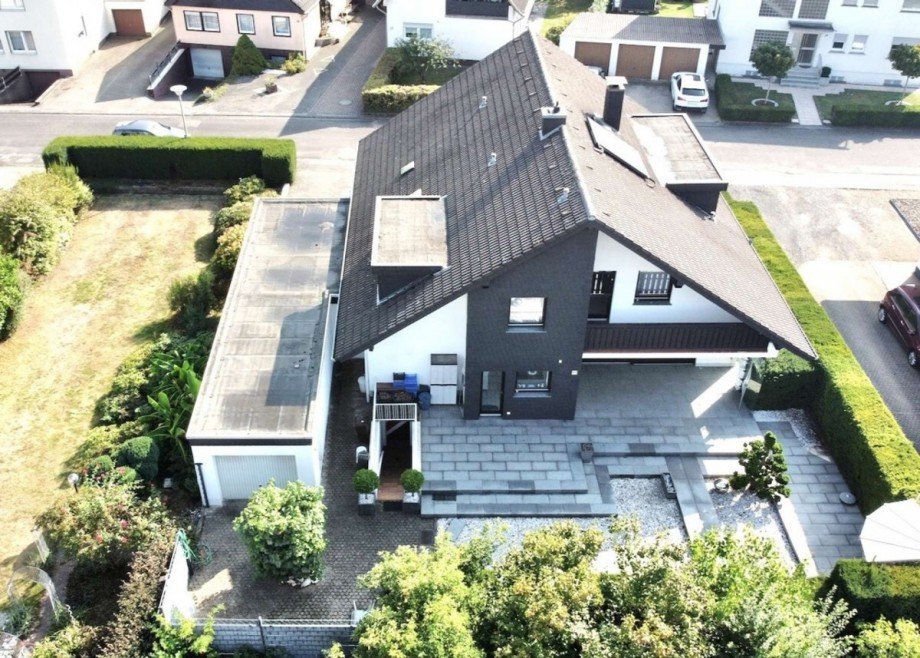 Luftansicht R�ckseite Einfamilienhaus Hennef (Sieg)