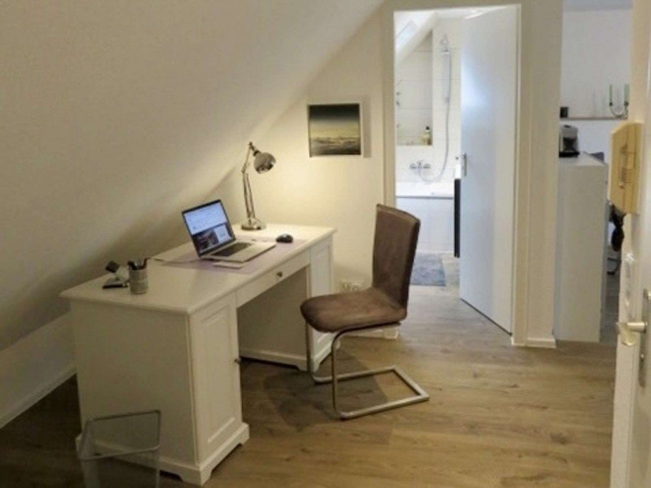 Apartment Wohn-/Schlafraum Maisonettewohnung D�sseldorf