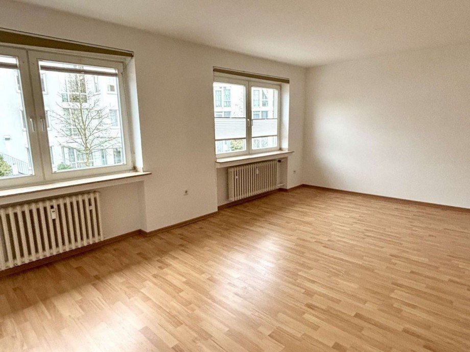 Eltern-Schlafzimmer (1. OG) Maisonettewohnung D�sseldorf