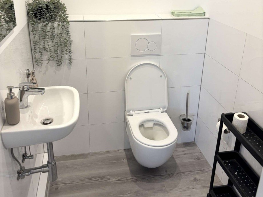 WC Gewerbe Wohn- / Gesch�ftshaus Hennef (Sieg)